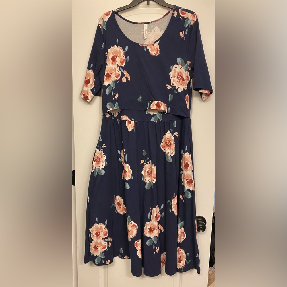 Latched Mama breastfeeding dress 1X EUC